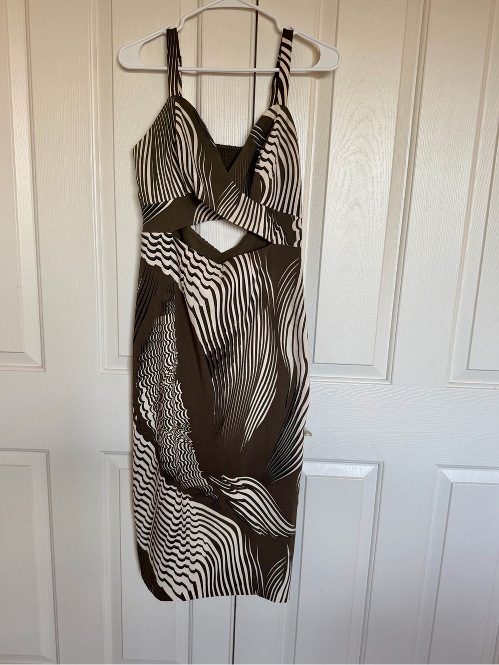 Express Olive Green & White Cutout Midi Dress